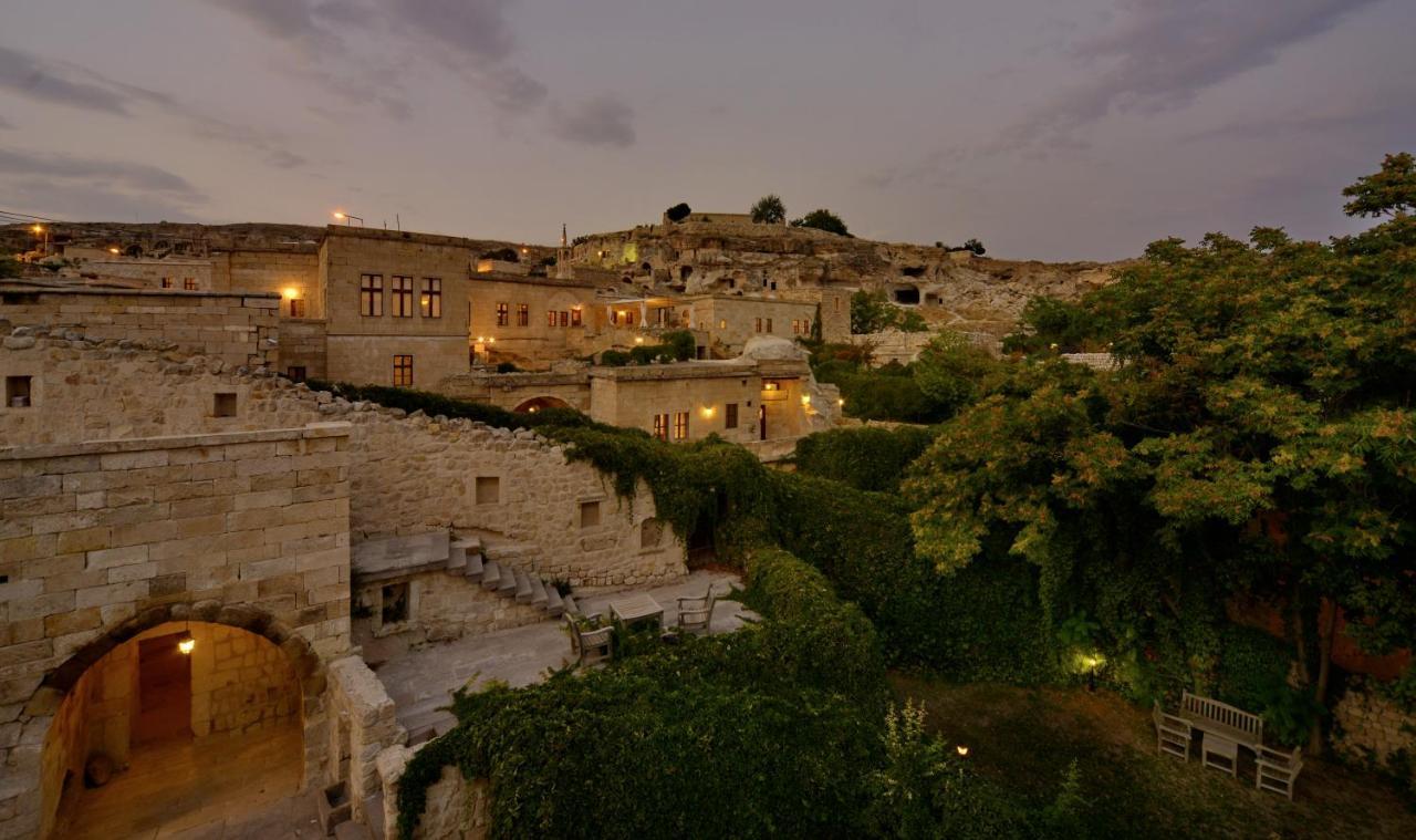 Esbelli Evi Cave Houses ウルギュップ エクステリア 写真