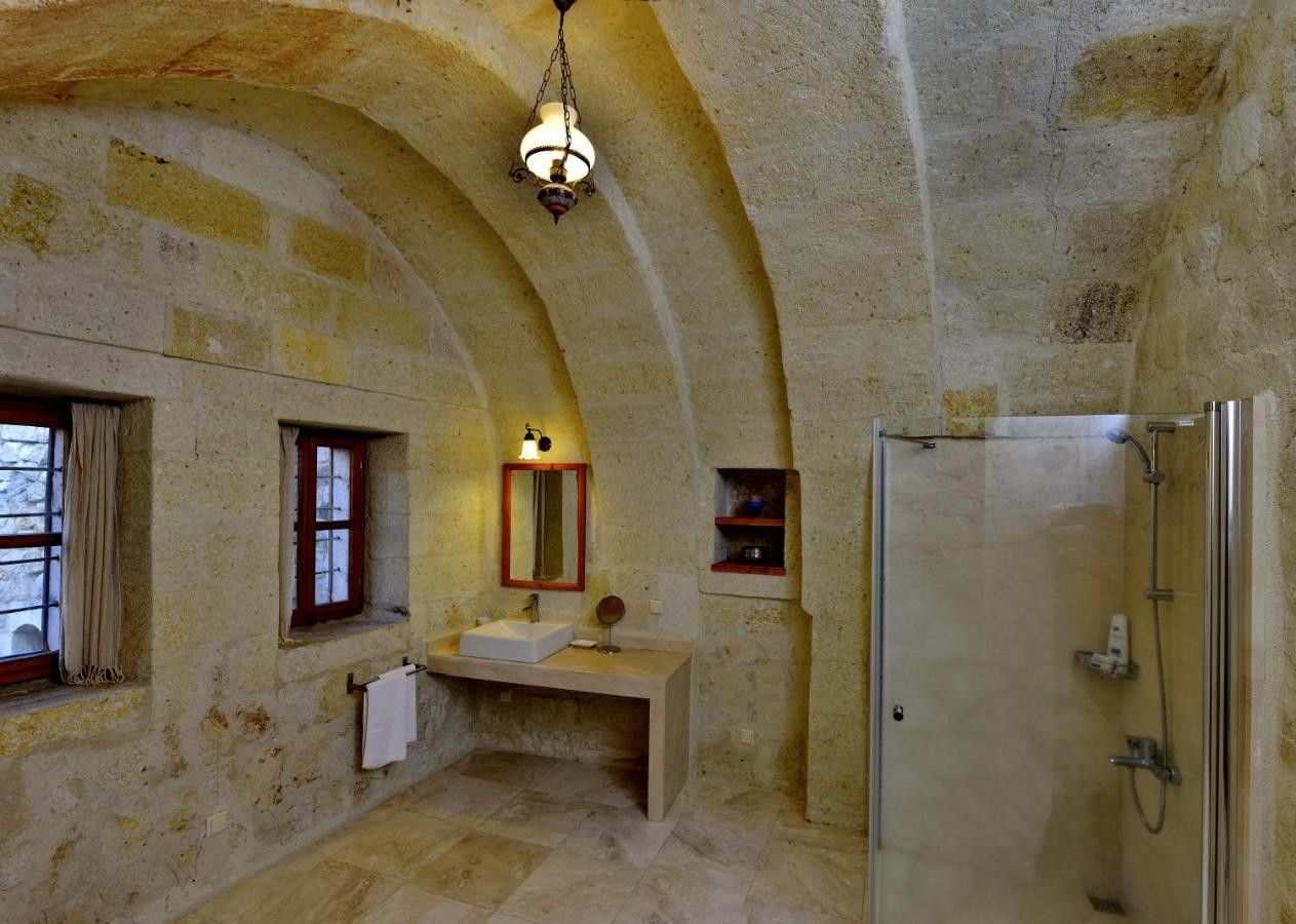 Esbelli Evi Cave Houses ウルギュップ エクステリア 写真