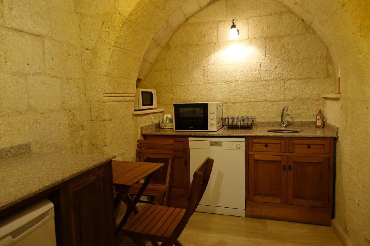 Esbelli Evi Cave Houses ウルギュップ エクステリア 写真