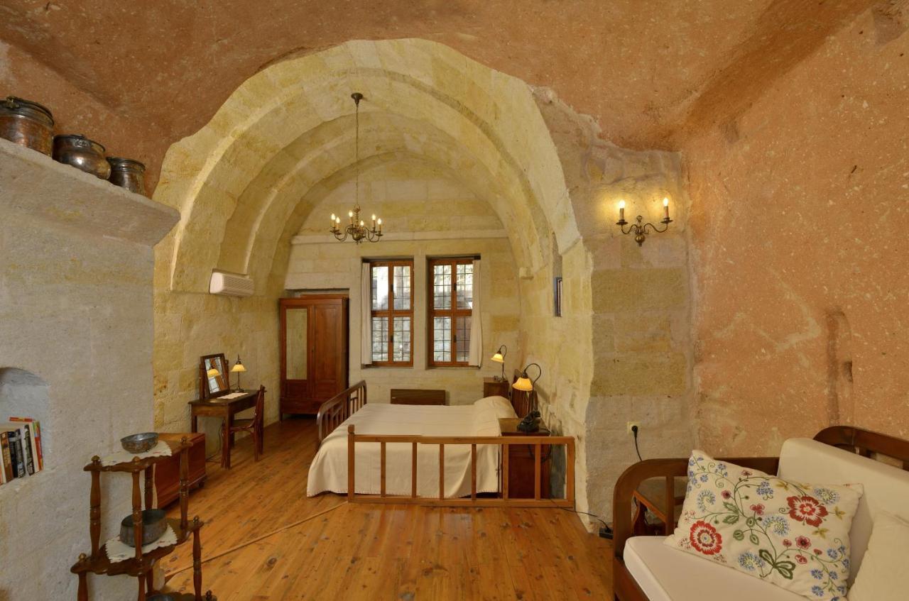 Esbelli Evi Cave Houses ウルギュップ エクステリア 写真