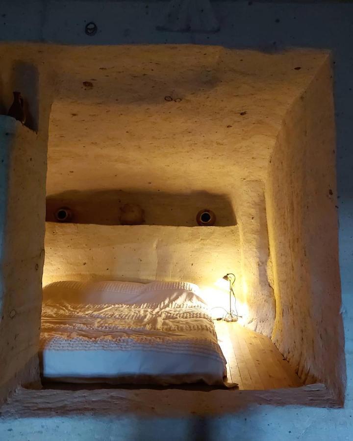 Esbelli Evi Cave Houses ウルギュップ エクステリア 写真