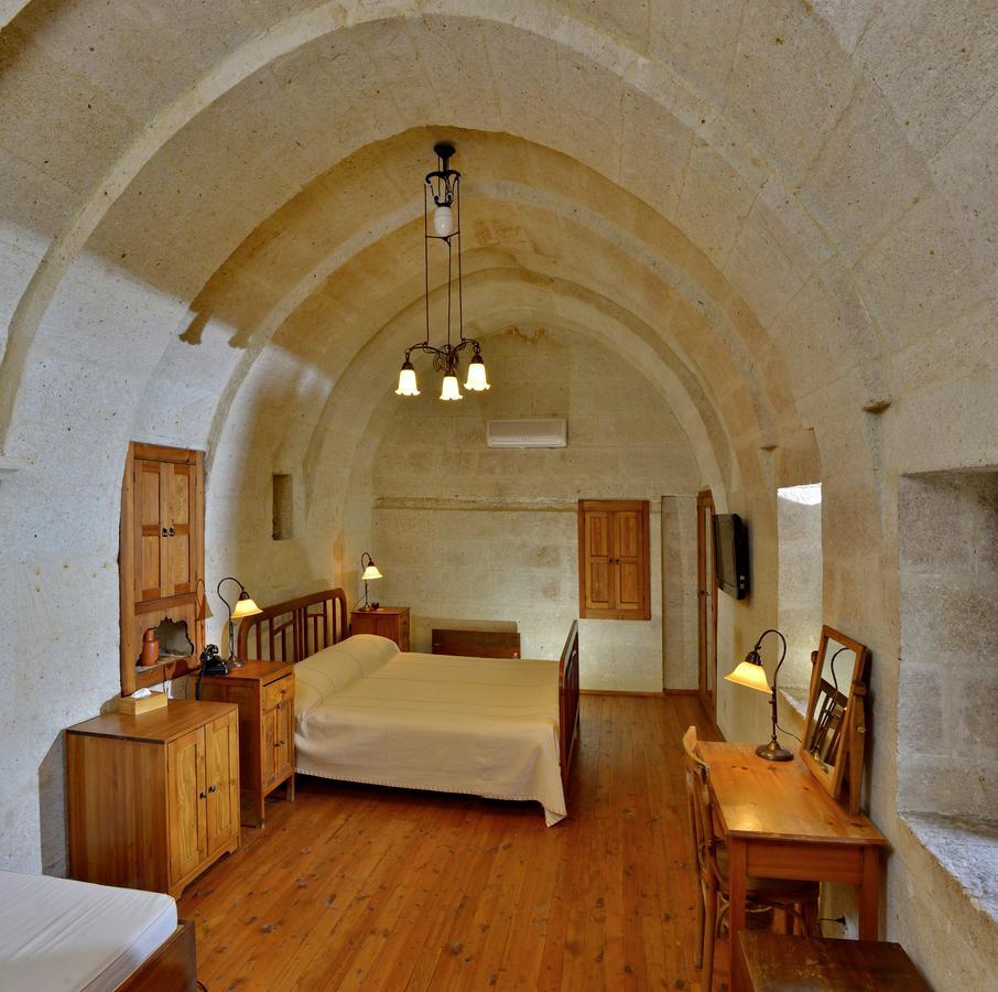Esbelli Evi Cave Houses ウルギュップ エクステリア 写真